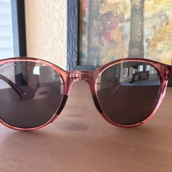 NWOT - Oakley Sprindrift Women's Berry Sunglasses with Polarized Lenses - Picture 5 of 10
